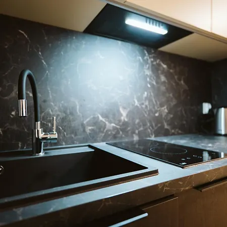 Lägenhet Apartament Przy Dworcu Glownym Free Parking *